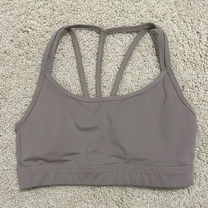Alphalete sports bra